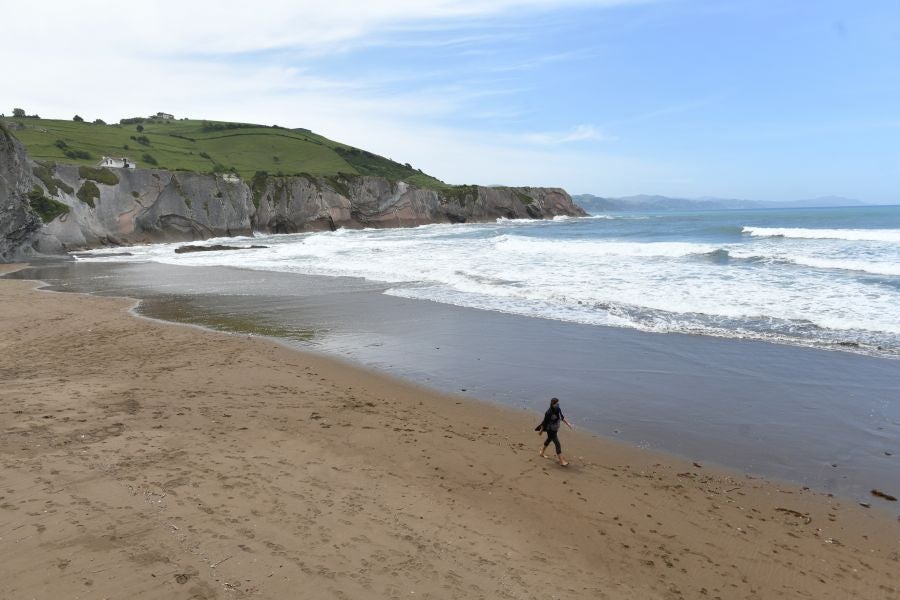 Fotos: Playas de Euskadi sin tabaco