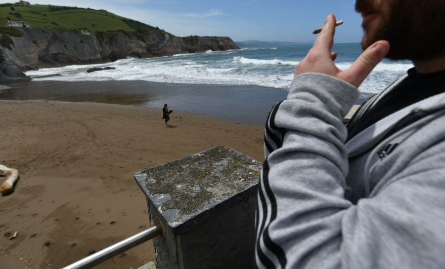 Fotos: Playas de Euskadi sin tabaco