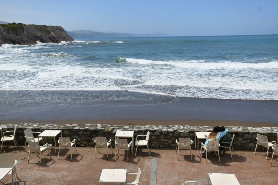 Fotos: Playas de Euskadi sin tabaco