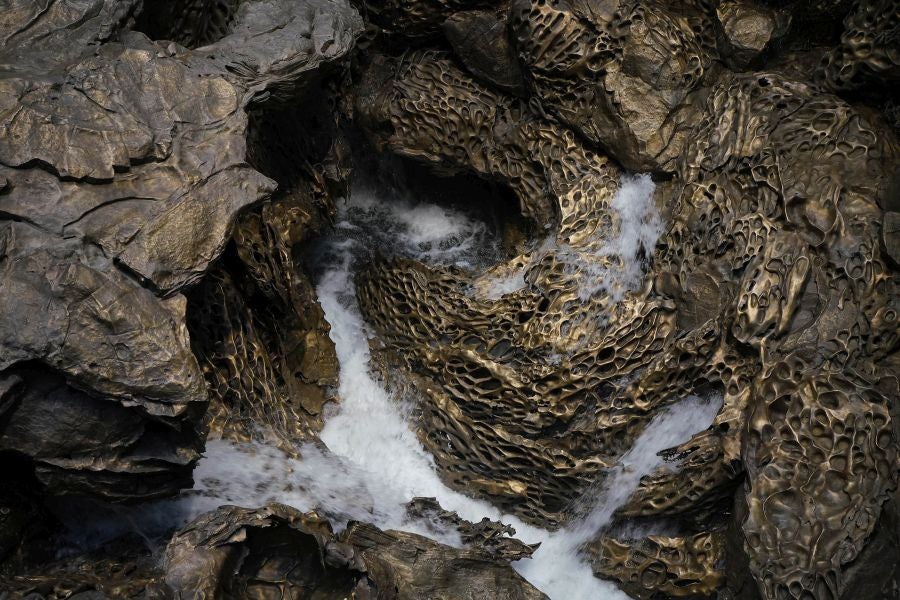 Fotos de Hondalea, la obra de Cristina Iglesias en la isla Santa Clara