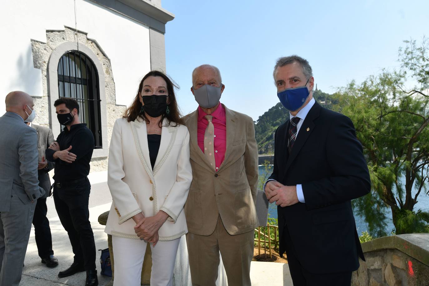 Fotos: Elogios a Hondalea en la inauguración oficial de la escultura de Cristina Iglesias