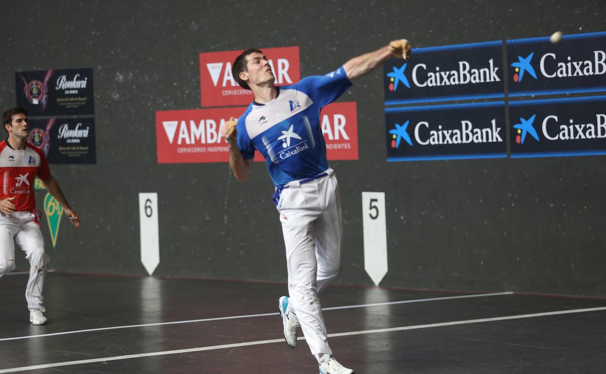 Beñat Rezusta queda a la espera