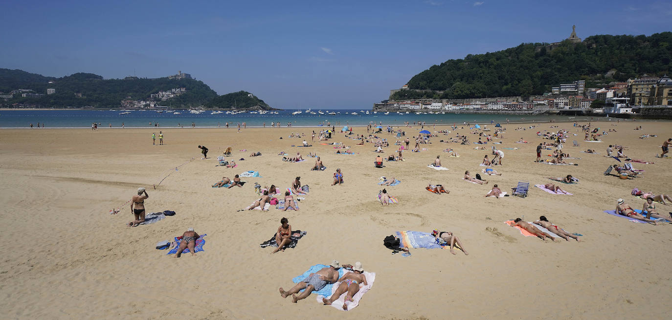 Fotos: Nueva jornada veraniega que terminó con cielos nublados