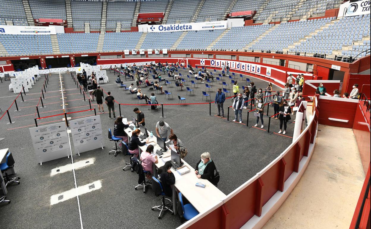 Vacunación en Illunbe.