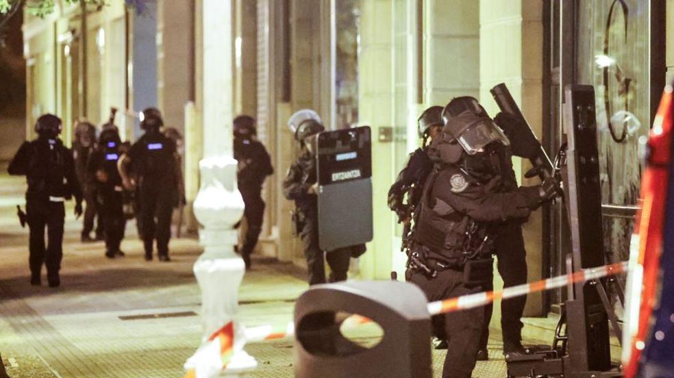 Se atrinchera cuatro horas por una avería en internet