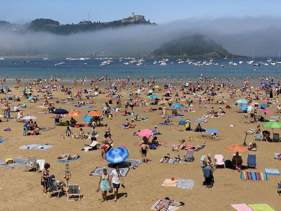 Fotos: Domingo de playa en San Sebastián