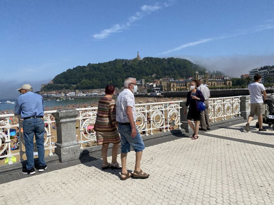 Fotos: Domingo de playa en San Sebastián
