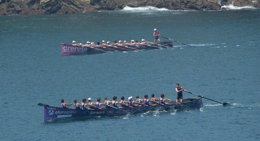 La Ama Guadalupekoa de Hondarribia y Arraun Lagunak se han impuesto este domingo en el Campeonato de Gipuzkoa de Traineras. 