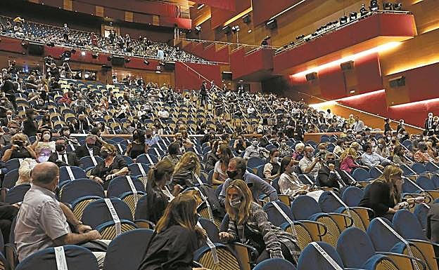 Público antes de un concierto reciente en el Kursaal. 