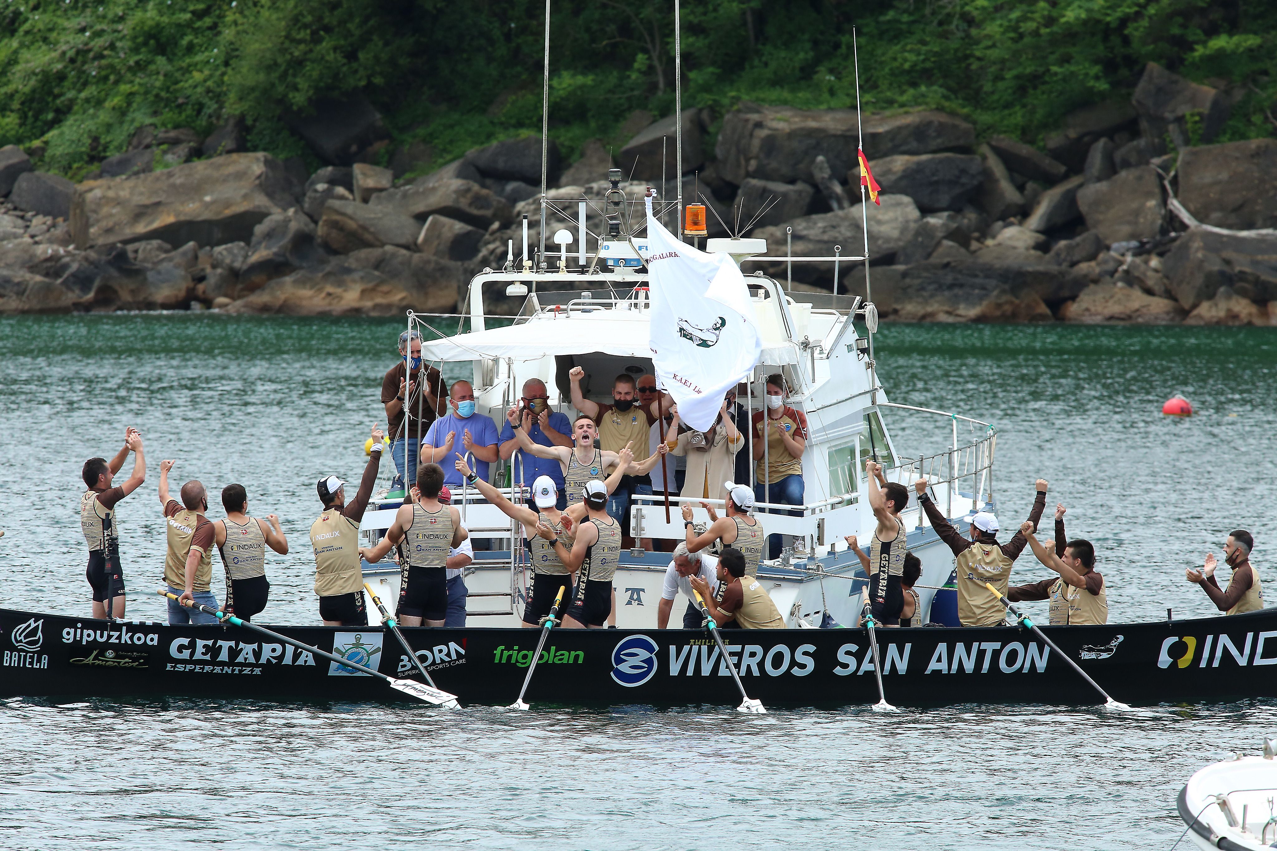 La trainera de Getaria se ha llevado en casa la bandera de la Liga ARC-1