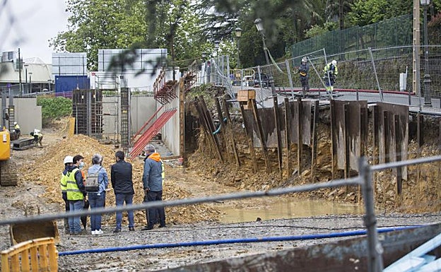 Las sujeciones colocadas en la zona de obra han cedido. 