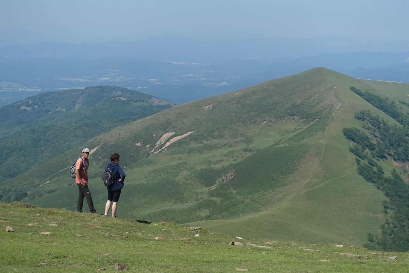 El monte más alto de Baztan, ese magnífico valle navarro con mucha historia, embarga a sus visitantes con su belleza inusitada