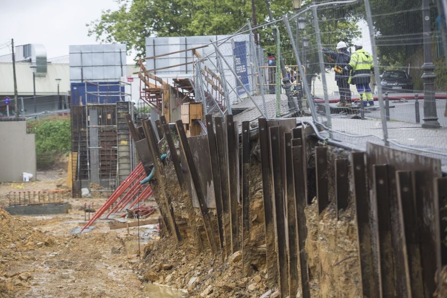 Fotos: Socavón en la calle Artaleku