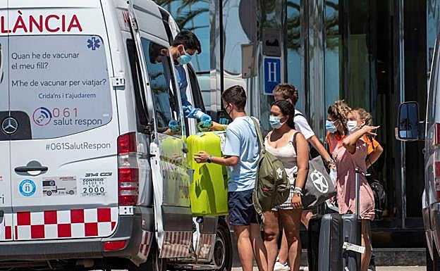 Nueve alumnos hospitalizados en Mallorca