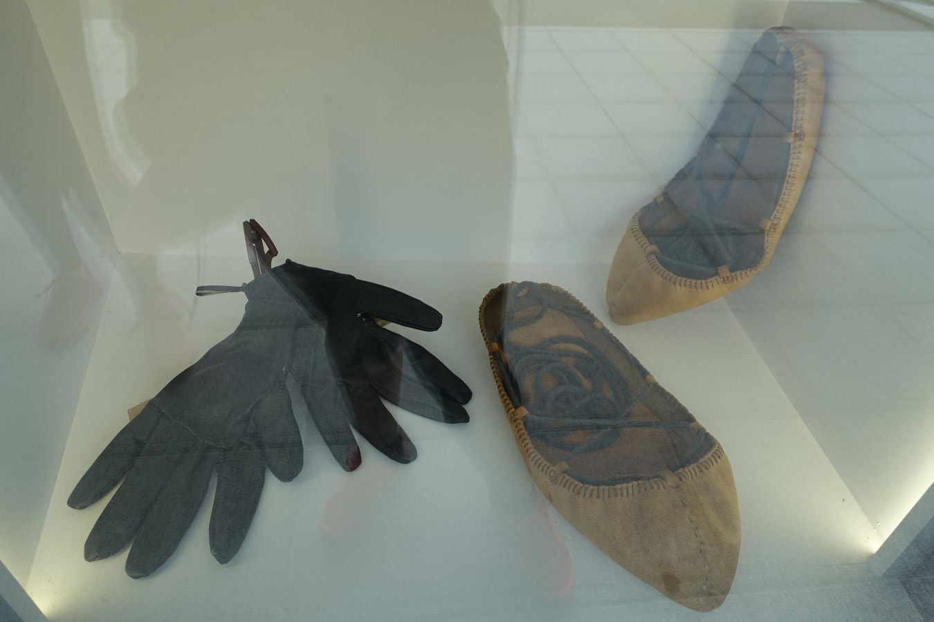 Sus 801 metros de altitud no le hacen uno de los montes más destacables, pero su peculiar cima lo convierte en uno de los que hay que conocer