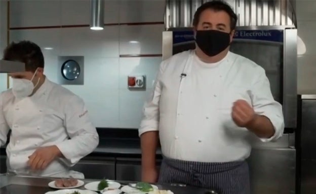 Receta de trilla con salsa leonesa de Gennaro Esposito