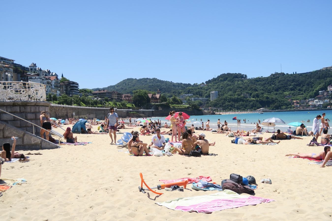 Lunes de sol y calor en Gipuzkoa.