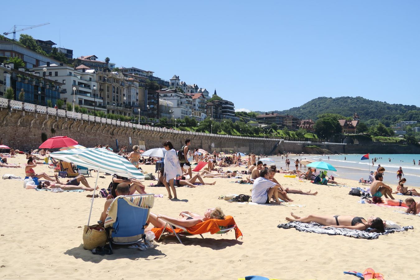 Lunes de sol y calor en Gipuzkoa.