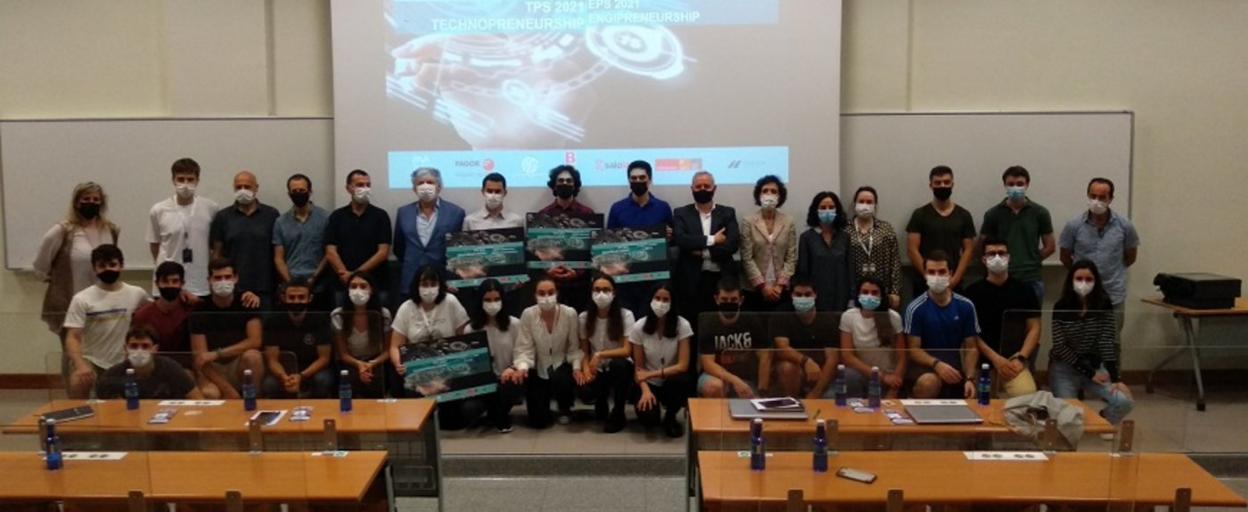 Un proyecto de tablas de surf ecológicas gana el certamen Enpresa