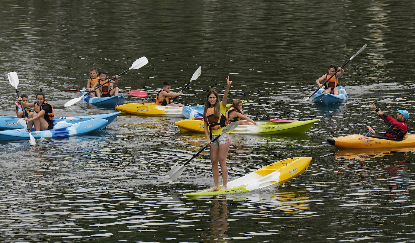 Los vecinos de Tolosa disfrutan de un día sin lluvias, pero con bajas temperaturas para ser julio