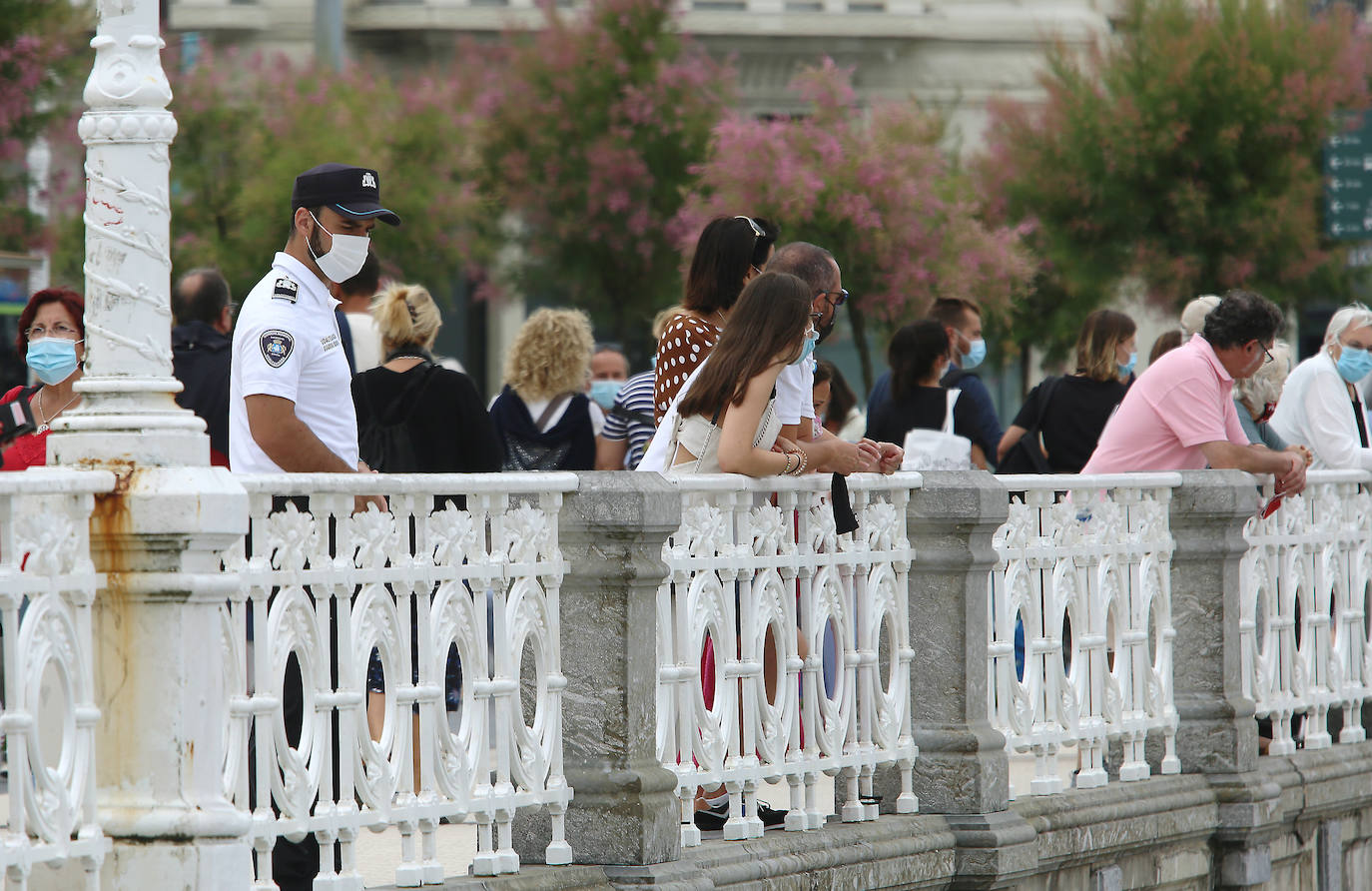 Fotos: Un domingo caluroso y a remojo