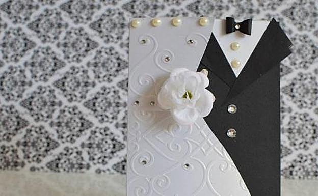 Modelo de tarjteta para introducir el dinero a entregar a los novios.