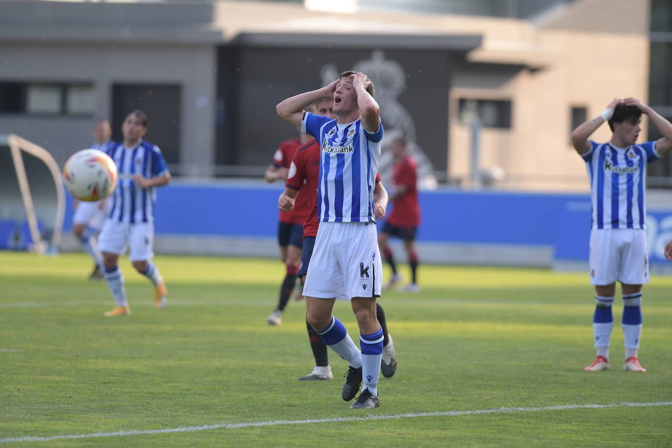 El Sanse se impuso por 3-1 al Osasuna B. El navarro ya suma dos tantos, el de este martes de penalti, mientras que el riojano aprovechó un regalo de Roberto López para vencer al conjunto navarro.