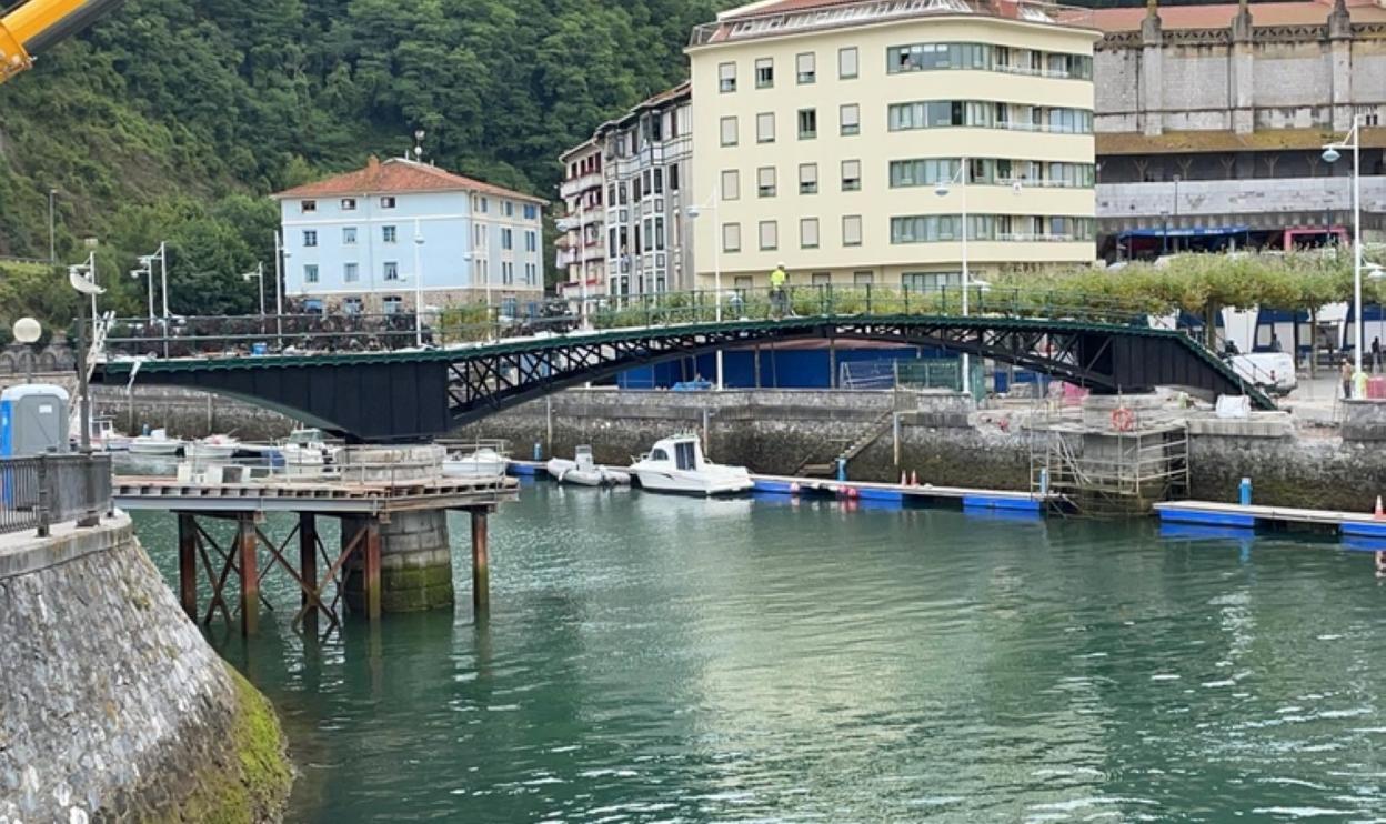 Las operaciones de instalación del puente han concluido. 