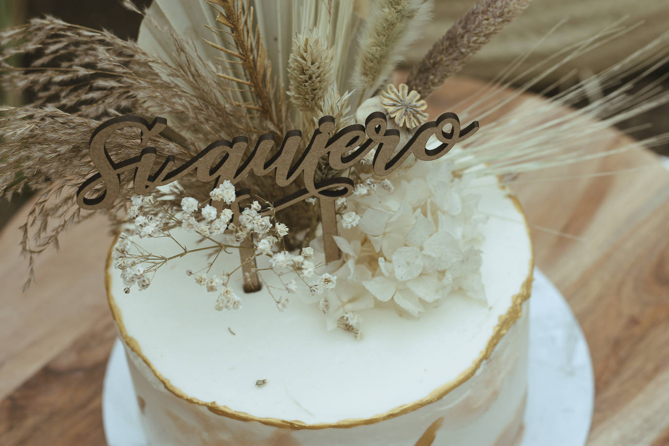 Ianire y Luis se darán el 'sí quiero' en una boda poco convencional. Antes de la esperada fecha (20 de agosto), han querido compartir su amor a través de una preboda singular cargada de amor