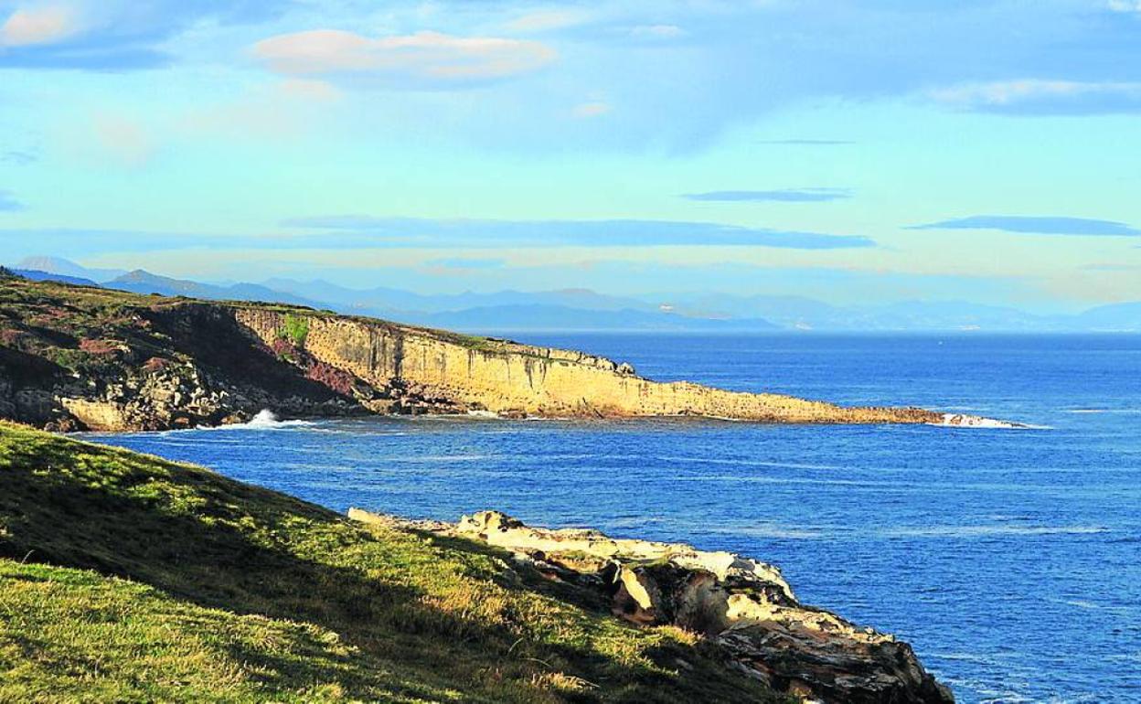 En busca de las 'harribolak' que nos regala el Cantábrico
