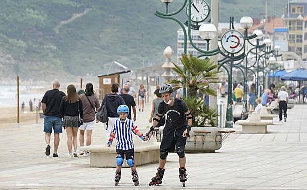 Coronavirus: La quinta ola de la pandemia continúa su lento retroceso con 756 positivos más detectados en Euskadi