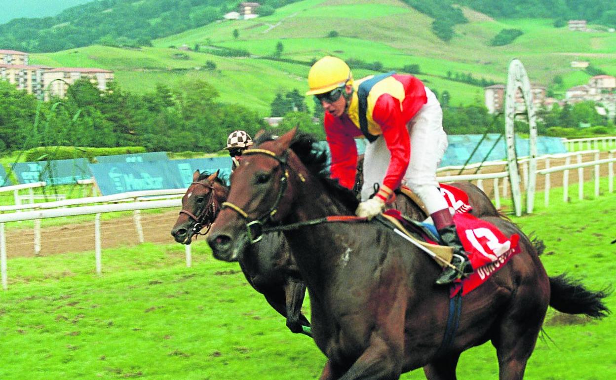 'Vicimar' ganó el Gobierno Vasco para rematar el triplete de la cuadra Madrileña en la Semana Grande de 1998.