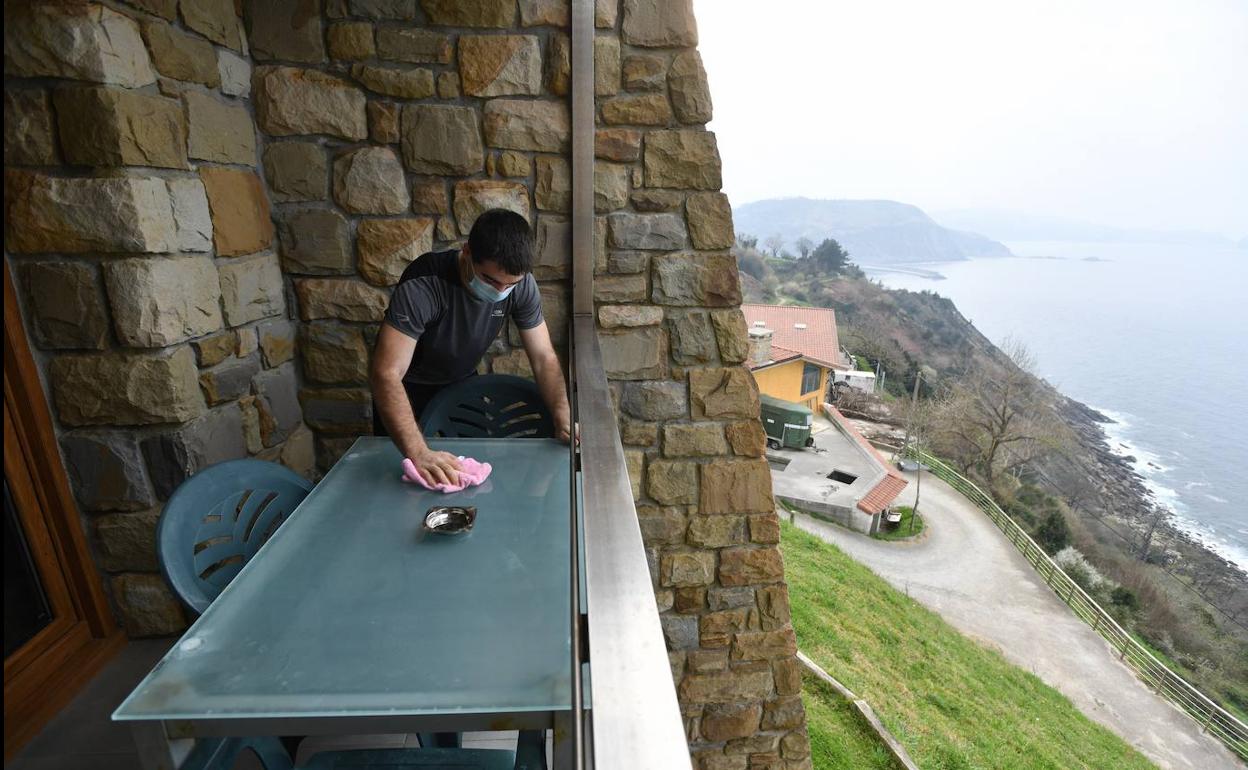 Las entradas en alojamientos rurales vascos aumentan en julio un 35,9% y las pernoctaciones un 36,7% respecto a 2020