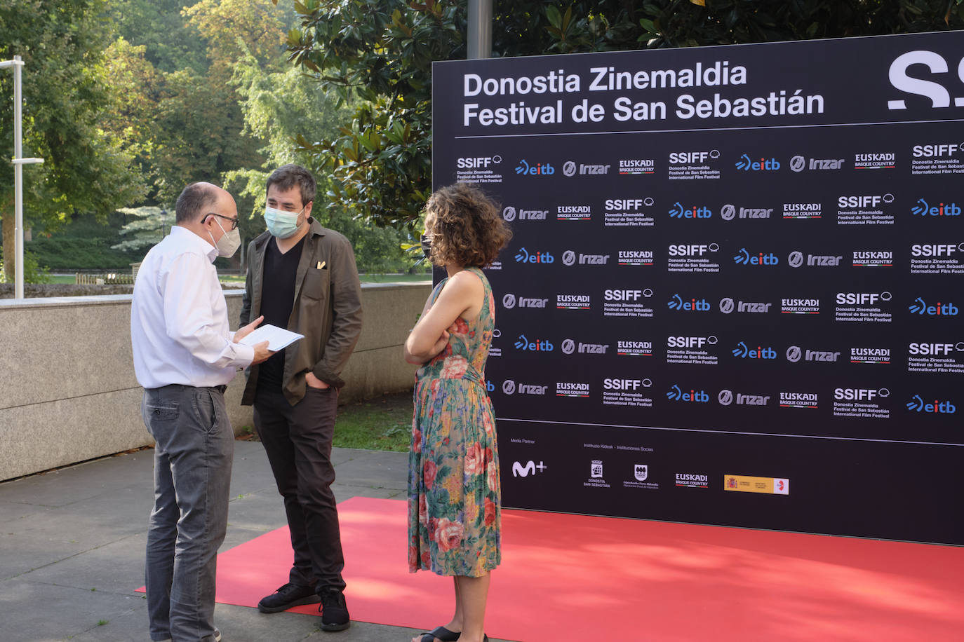 José Luis Rebordinos (Zinemaldi), Jaime Otamendi (Donostia Kultura), Bingen Zupiria (Departamento de Cultura) e Irene Larraza (Instituto Etxepare), en la presentación de las películas vascas que van a participar en el Festival.
