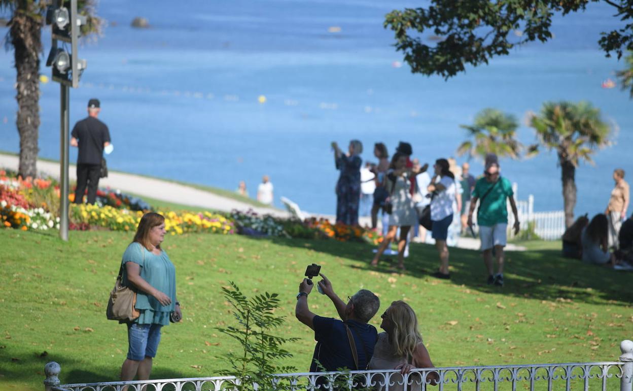 Covid en Euskadi:Los positivos caen un tercio en una semana en Euskadi, que suma 119 casos en las últimas horas