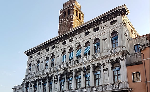 El Palacio Labia fue el escenario de la fiesta. El millonario lo vendió en 1960 a la RAI, la televisión italiana.