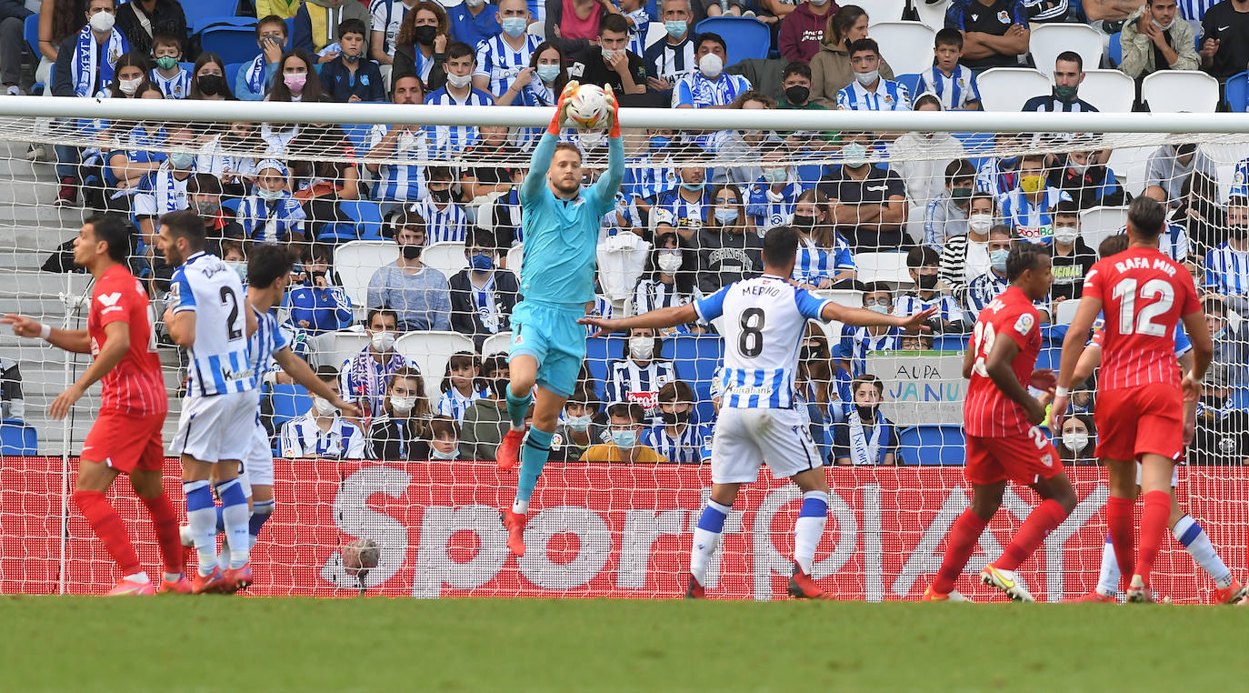 Fotos: Las mejores imágenes del partido entre la Real Sociedad y el Sevilla