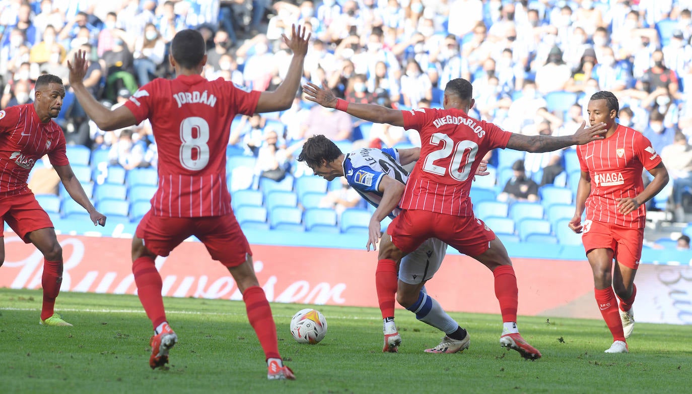 Fotos: Las mejores imágenes del partido entre la Real Sociedad y el Sevilla