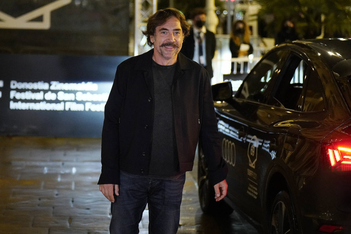 Fotos: Javier Bardem ya luce en el Zinemaldia