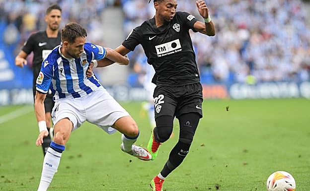¿Qué nota les das a jugadores y entrenador de la Real Sociedad ante el Elche?