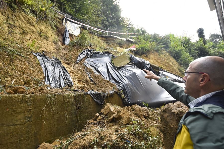 Fotos: Los vecinos de Ulia temen los desprendimientos