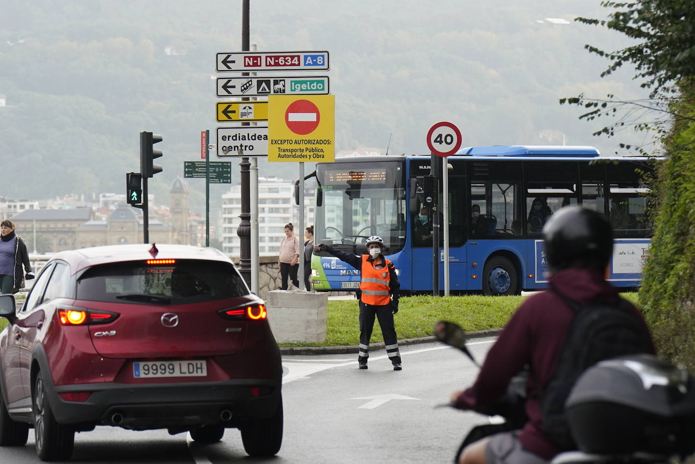 Fotos: Coto a los vehículos privados en La Concha