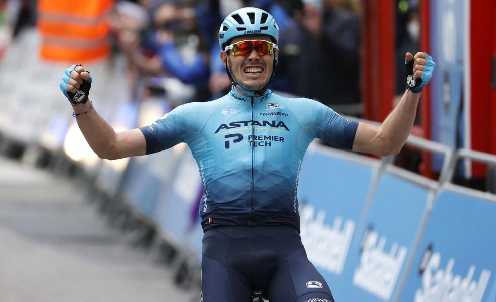 Victoria. Alex Aranburu ha logrado un triunfo esta campaña, la etapa de Sestao de la Itzulia 