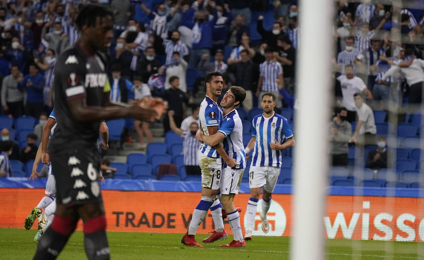 Fotos: Las mejores imáganes de partido entre la Real Sociedad y el Mónaco en Anoeta