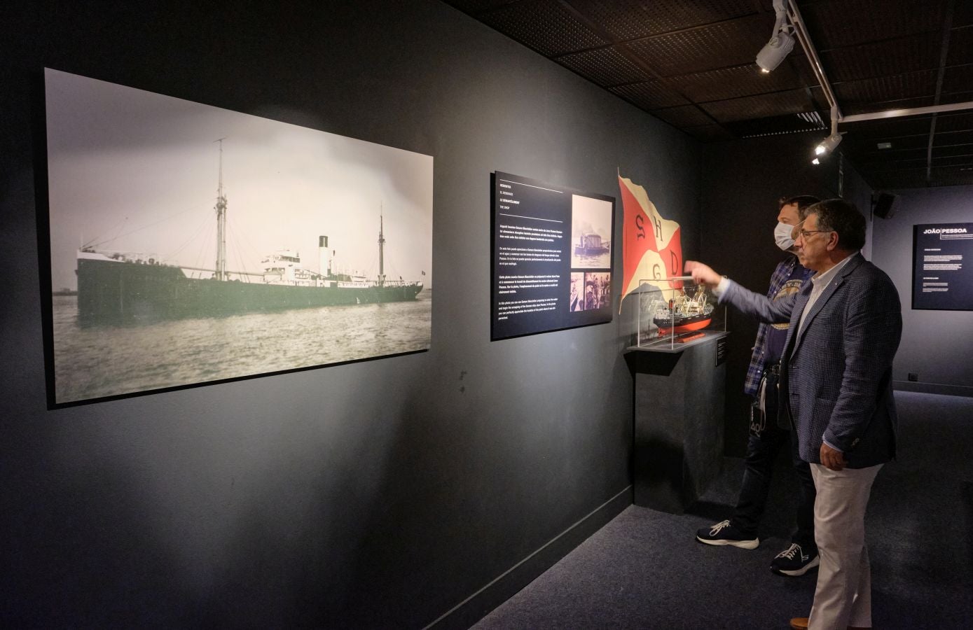 Fotos: El mercante alemán que se hundió en Monpás en 1942