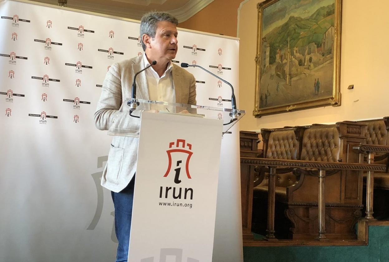 El alcalde, José Antonio Santano, compareció ayer para hablar del aumento de delitos en la ciudad. 