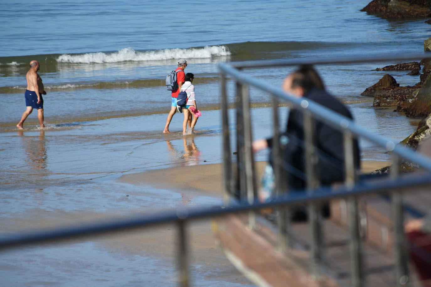 Fotos: Sol y cielos despejados en el primer día tras el fin de la emergencia sanitaria