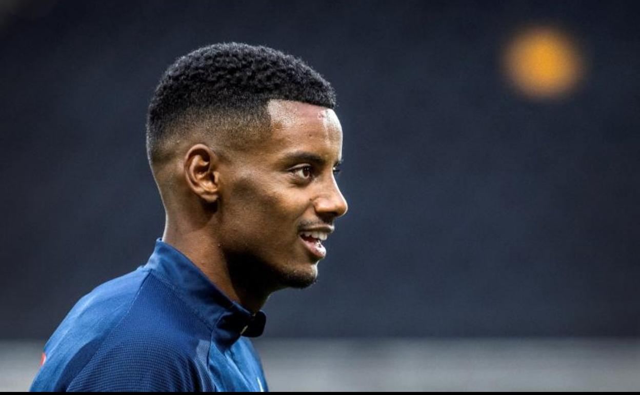 Isak se ejercita con la selección sueca esta semana. 