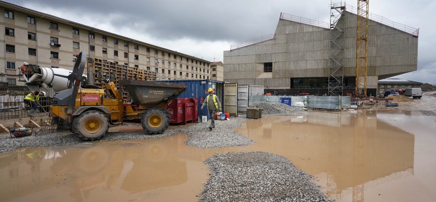 Donostia Kirola espera que la próxima apertura del polideportivo de Altza permita recuperar abonados. 