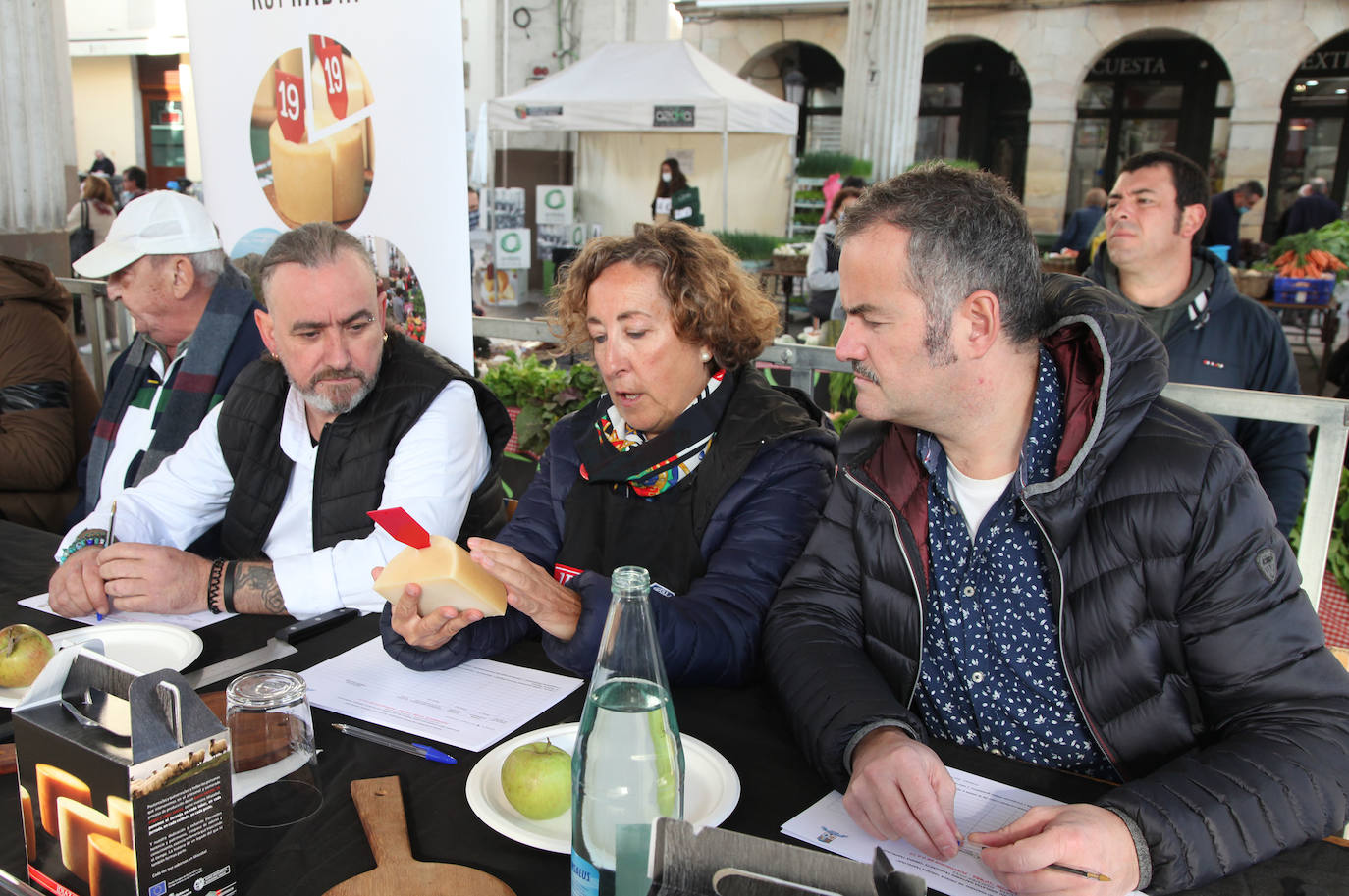 Fotos: Julen Arburua gana el primer premio del concurso de queso Idiazabal